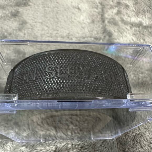 VINTAGE American Hockey League HERSHEY BEARS HOCKEY PUCK Made In SLOVAKIA - Picture 6 of 6